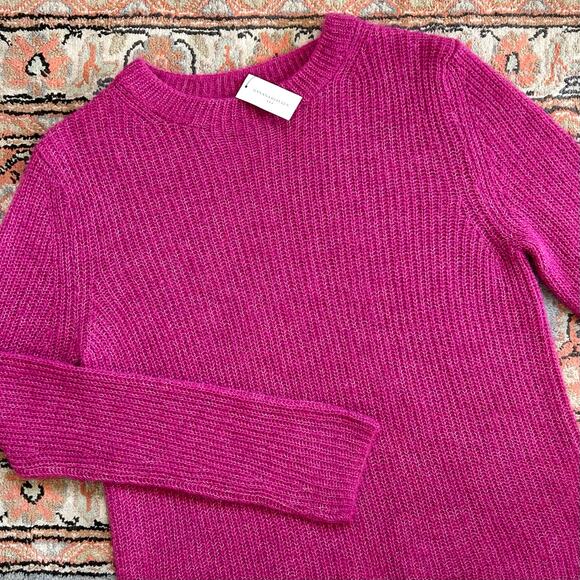Banana Republic Cozy Ribbed Knit Elegant Berry Sweater NWT - Picture 4 of 10